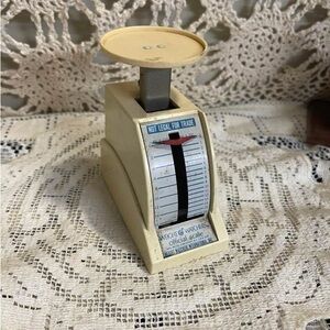 Vintage Weight Watchers Kitchen Scale
